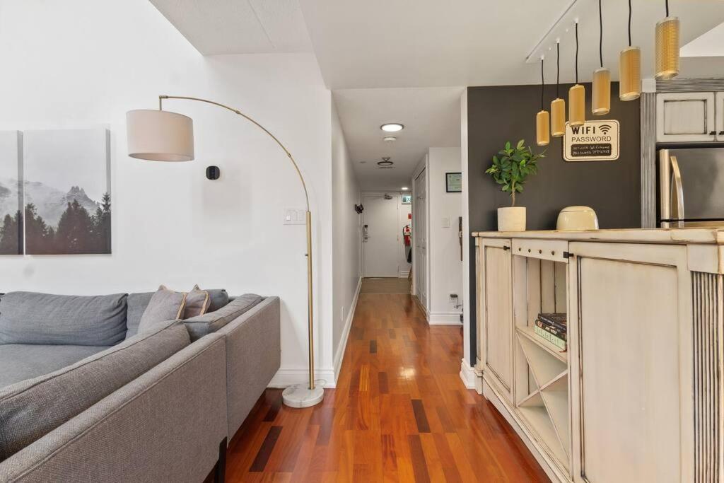 Modern/Rustic 2 Story Condo/3 Min Walk To Village Blue Mountains Exterior photo